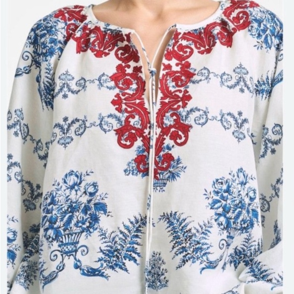 NWT SACHIN & BABI Celia Top Floral Peasant Blouse Red Embroidery
Boho Size Small